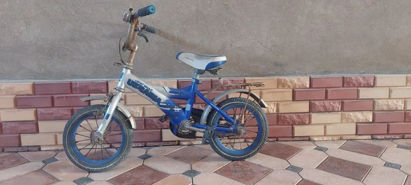 3 ta velosiped sotiladi. 2 3 ta velosiped sotiladi. 2