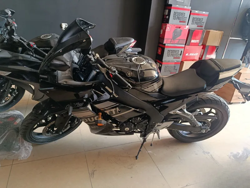 Продается Ducati 400. Имеется рассрочка Продается Ducati 400. Имеется рассрочка