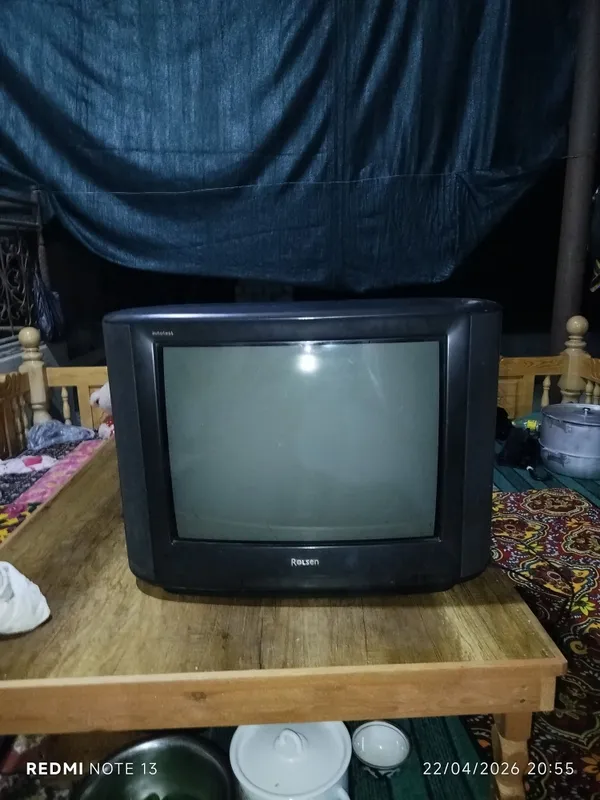 Televizorimiz sotiladi narhi 500ming kami bor