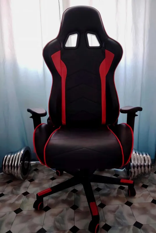 Продаётся игровое кресло Продаётся игровое кресло