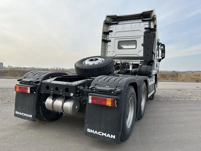 Тягач SHACMAN X5000 дизель пневма подушка 2