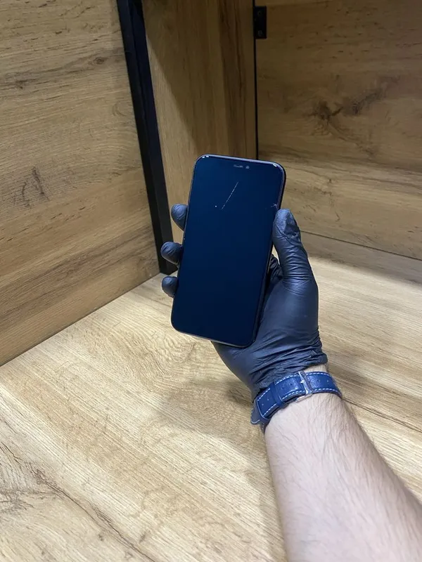 Iphone 11 sotuvda 3 Iphone 11 sotuvda 3