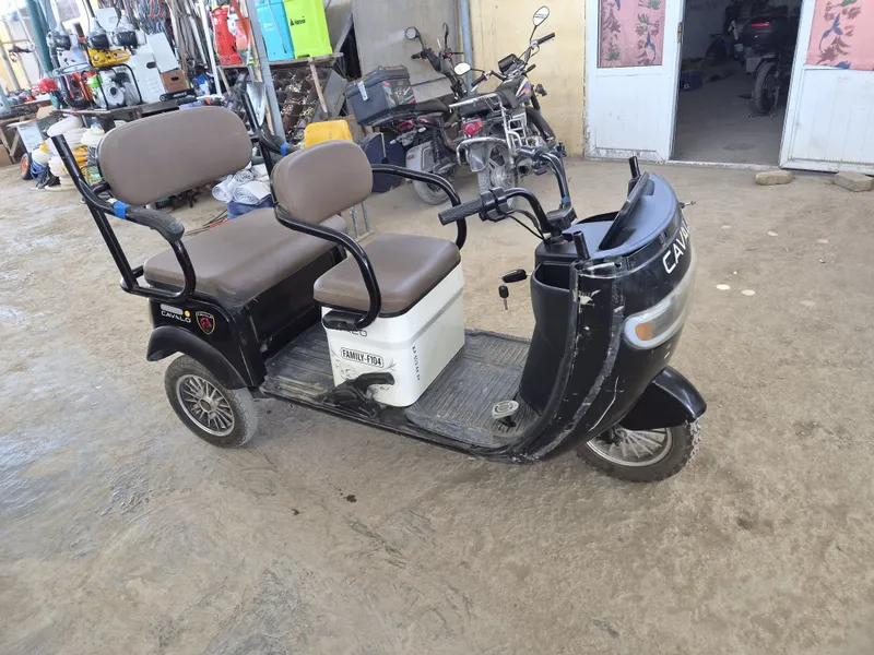 Moto xivada turipdi narxini kelishamiz 2 Moto xivada turipdi narxini kelishamiz 2