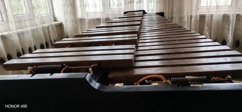 3,5 oktavali Rezonatorli Kselofon Sotiladi