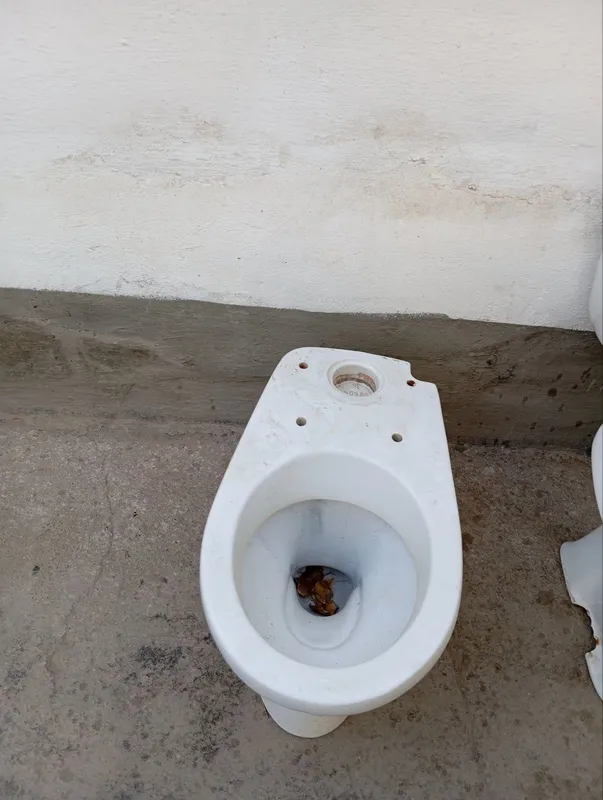 Unitazlar sotiladi arzon narxda 2 Unitazlar sotiladi arzon narxda 2