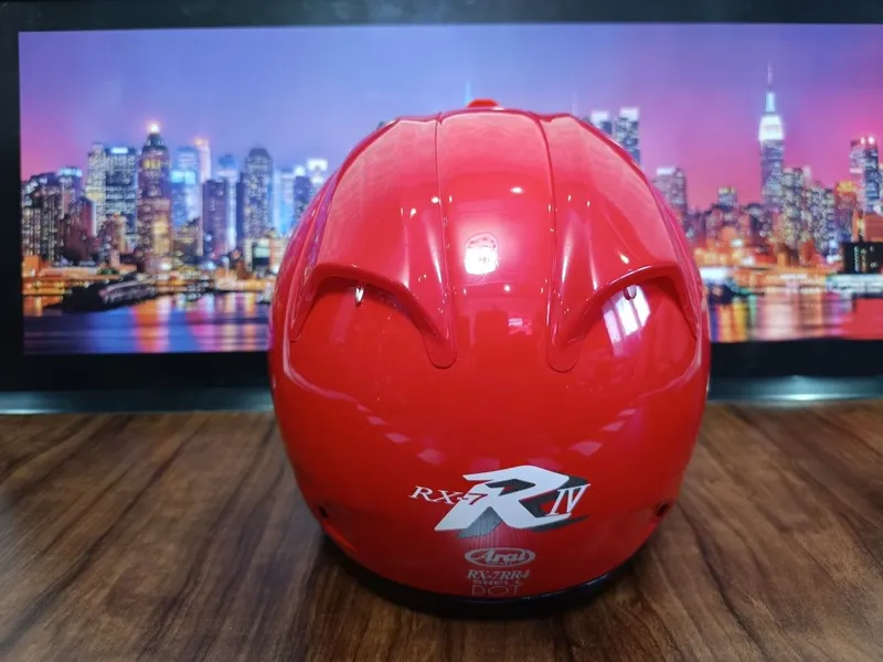 Мото шлем от Японского бренда ARA RX 7 RR 4 5 Мото шлем от Японского бренда ARA RX 7 RR 4 5