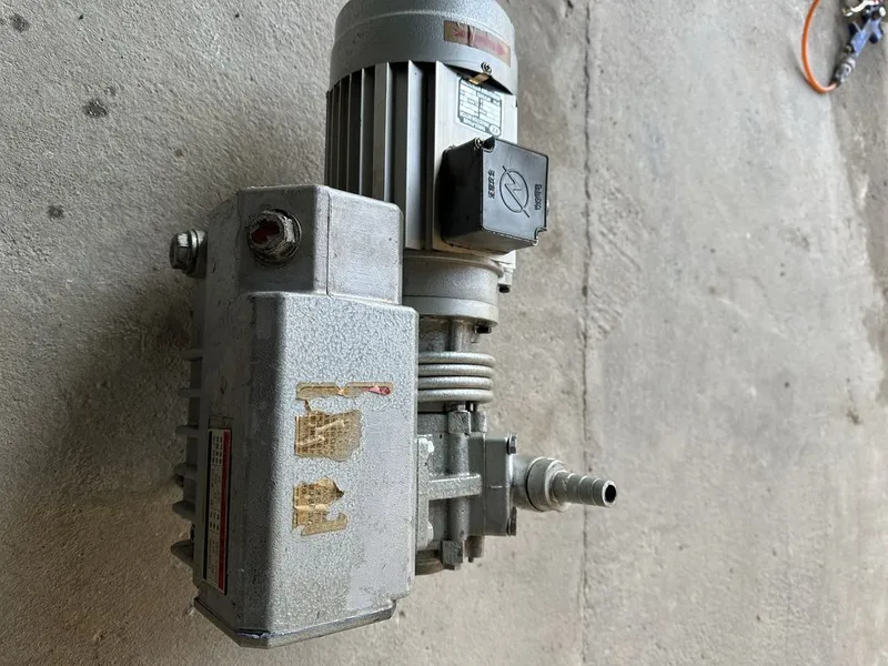 Vakum mator 380v qadoqlash uskunalarida ishlatilinuvchi