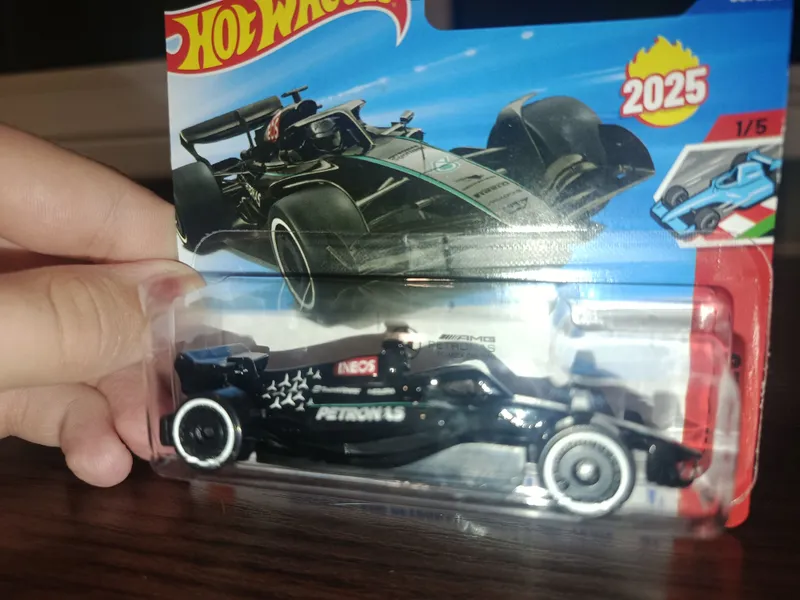 Hot wheels Formula 1 Mercedes