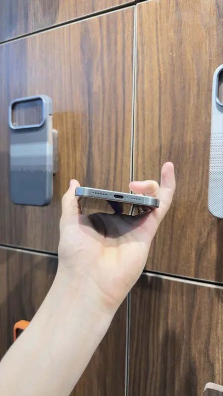 iphone 15 pro max naxtka 4