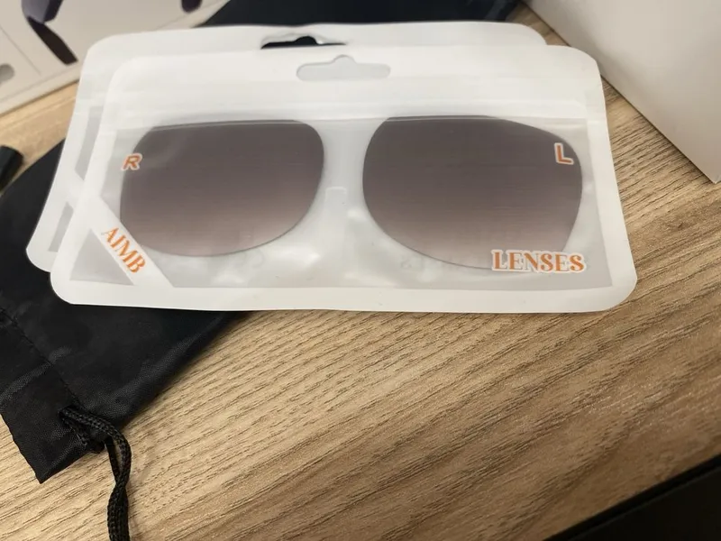 AI Glasses vear achki 1