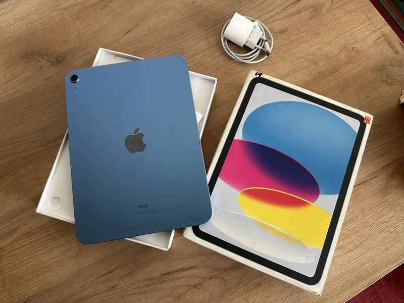 ipad 10 genereation. 1 ipad 10 genereation. 1