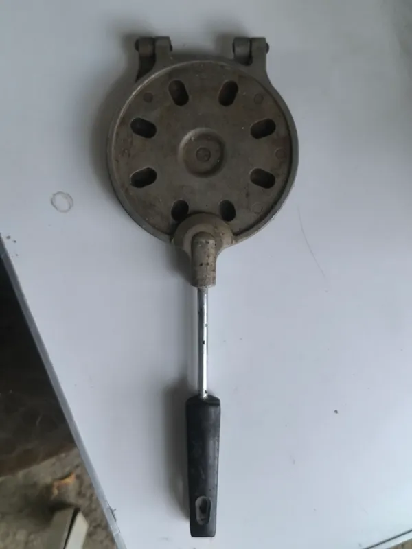 Qo‘l vafelnitsasi/pishiriq qolipi 2 Qo‘l vafelnitsasi/pishiriq qolipi 2