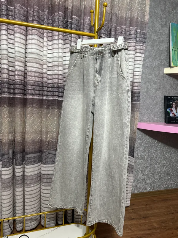 НОВЫЕ ДЖИНСЫ