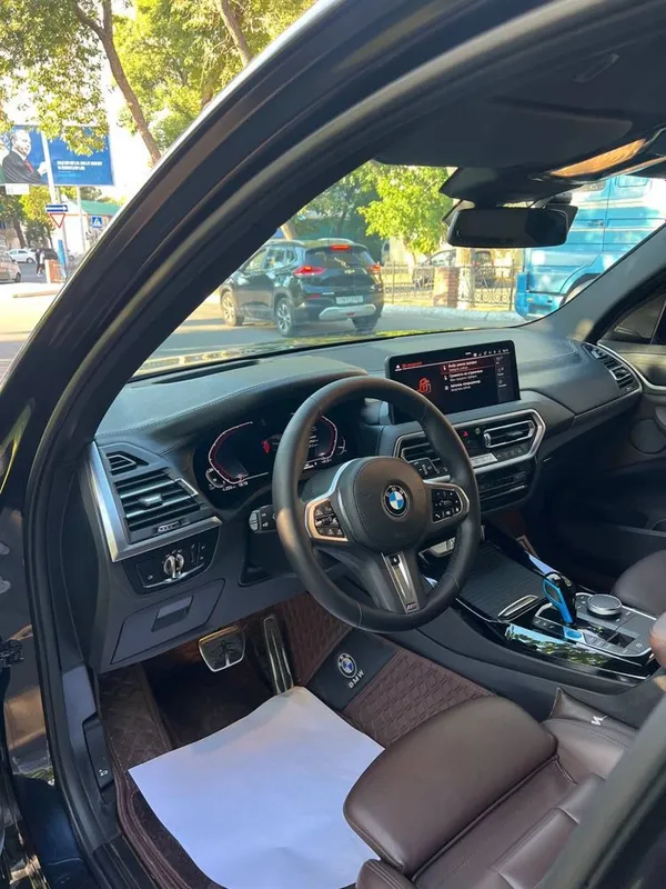 BmW2022 X3 drive 2