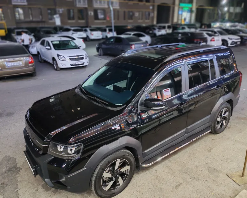 Гибридный автомобиль SWM G03 4 Гибридный автомобиль SWM G03 4
