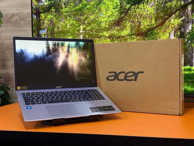 Ноутбук Acer — фото 1