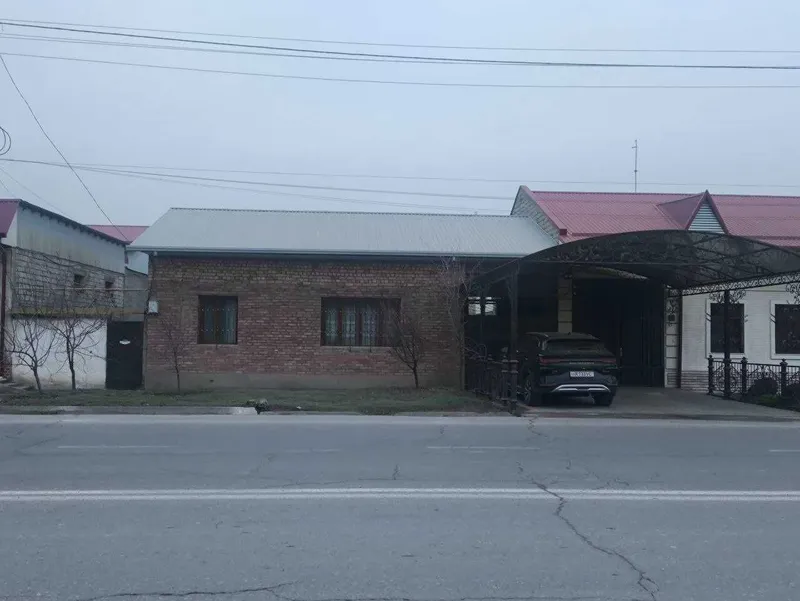 Жилой дом + участок под бизнес
