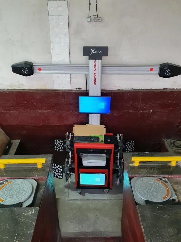3D Razval-Sxajdeniya aparati 2 tali monitori printeri bilan