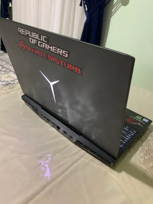 LENOVO Legion Y545 Gaming 1 LENOVO Legion Y545 Gaming 1