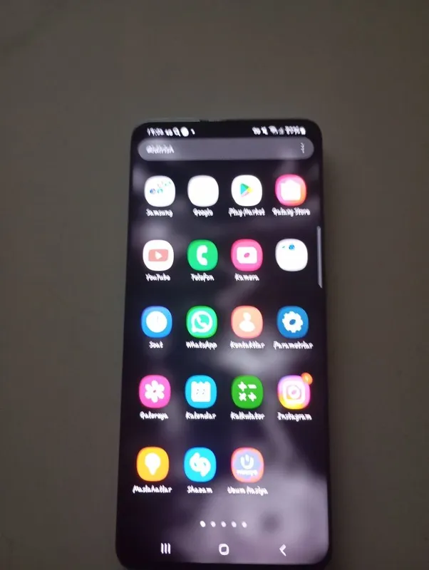 Samsung S20 plus 1 Samsung S20 plus 1