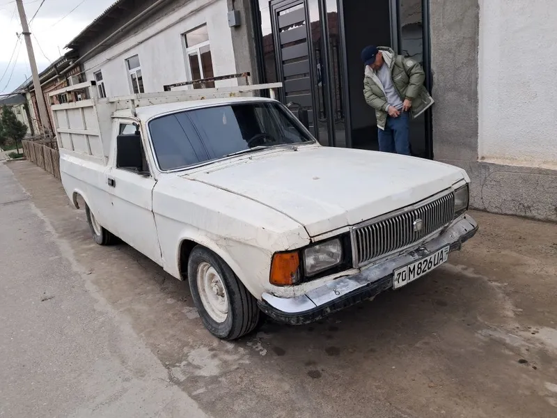 Газ Волга 3102 пикаб сотилади