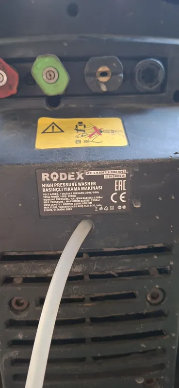 Karcher aparat sotiladi 3 Karcher aparat sotiladi 3