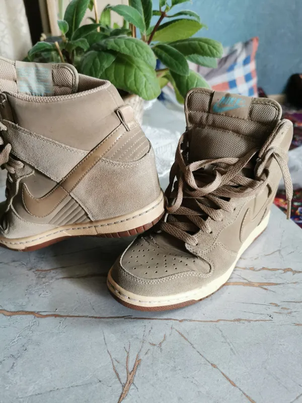 Кроссовки фирмы Nike оригинал 2