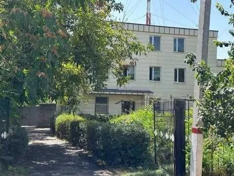 Сдается отдельно стоящее зданиев удобной локации под крупный бизнес! 2 Сдается отдельно стоящее зданиев удобной локации под крупный бизнес! 2
