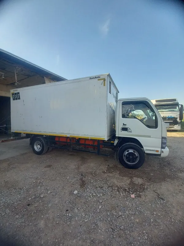 Isuzu_NQR_71_PL 2016 1
