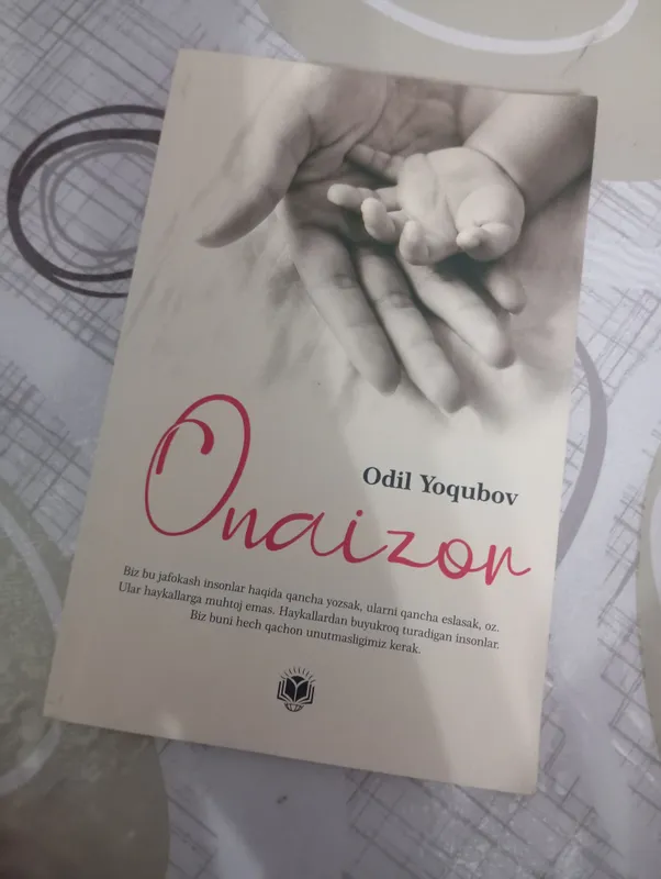 Onaizor kitobi Odil Yoqubov kitobi