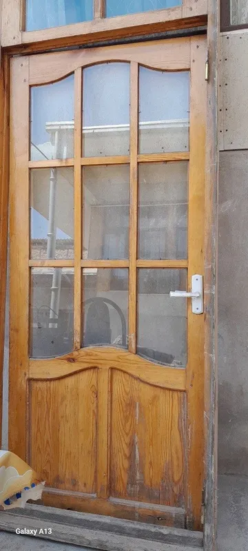 Yoģoch eshiklar 2ta narxi kelishiladi 2