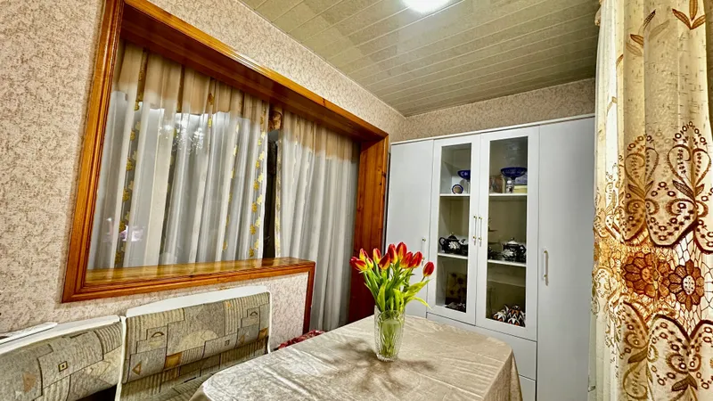 Срочно продается трехкомнатная квартира в Фергане — фото 7