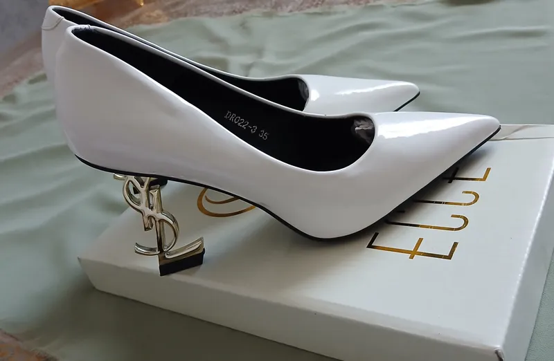 YSL tufli 2