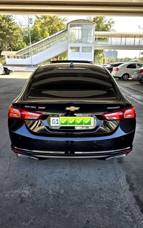 Malibu 2 Premier, 2022 года 2 Malibu 2 Premier, 2022 года 2