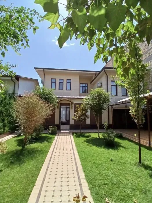 Сдаётся — участок