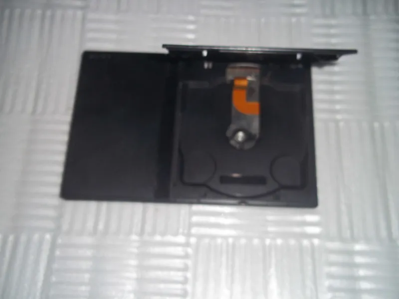Продаётся игровая консоль SONY PS2 . Игры с флешки 2