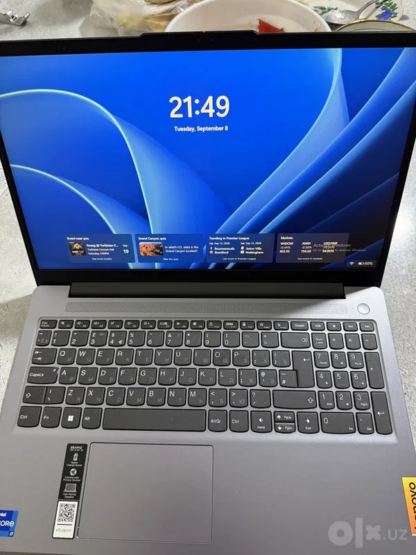 Lenovo IDEAPAD Slim3i (15”,8) COREi7 1 Lenovo IDEAPAD Slim3i (15”,8) COREi7 1