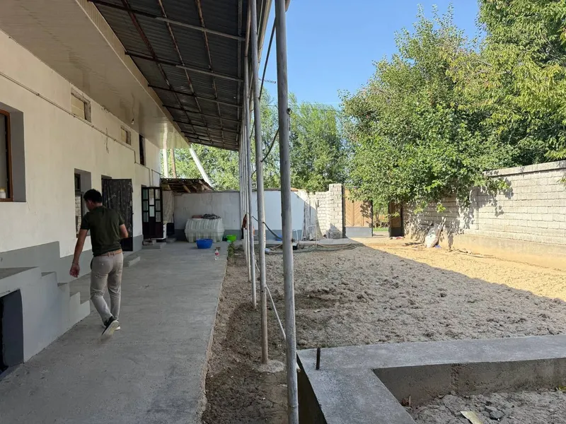 Toshkent tumani Novoyida 3-soʻtix uy sotiladi 1