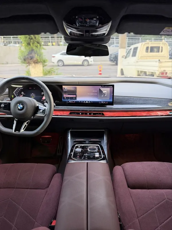 Bmw 760i xDrive — фото 4