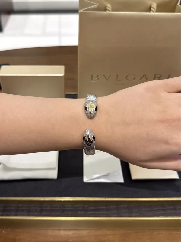 NEW Браслет Bvlgari Serpenti Forever 295238 — фото 1