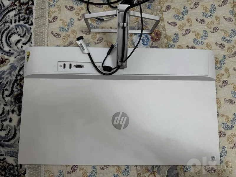 Model: HP M27fw FHD Monitor 2 Model: HP M27fw FHD Monitor 2
