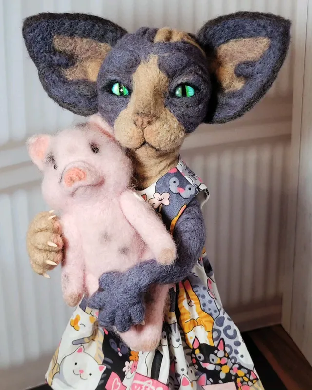 интерьерная игрушка  кошка,шерсть.ручная рабоота — фото 5