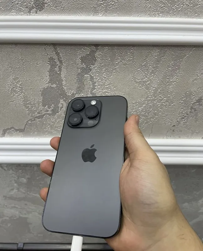 Продаётся iPhone 14 Pro 3 Продаётся iPhone 14 Pro 3