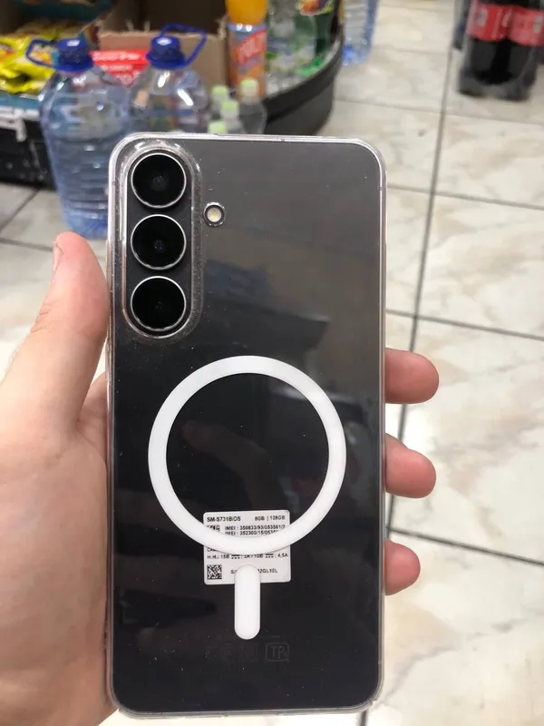 Samsung Galaxy S25 Fe 1 Samsung Galaxy S25 Fe 1