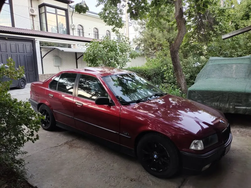 Продам BMW е36 м52 2.5л 3 Продам BMW е36 м52 2.5л 3