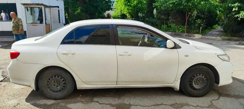 Toyota Corolla 1.6 2008-год. — фото 3
