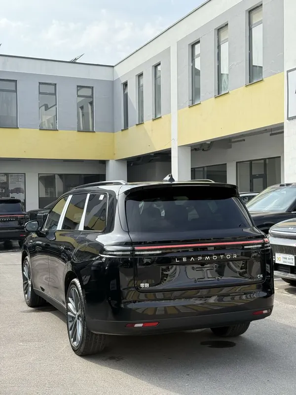 Leapmotor C16 Restyling 2026 Full Hybrid 1 yil rasmiy kafolat — фото 5