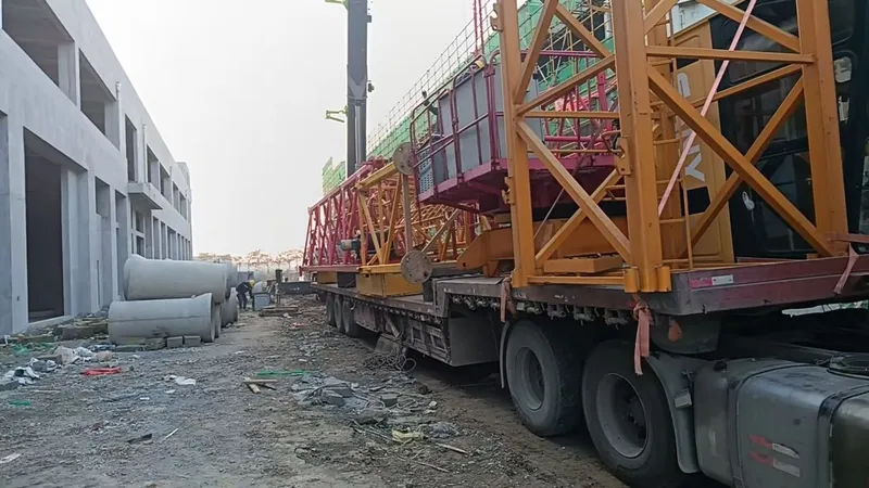Bashenni kran SANY 6016