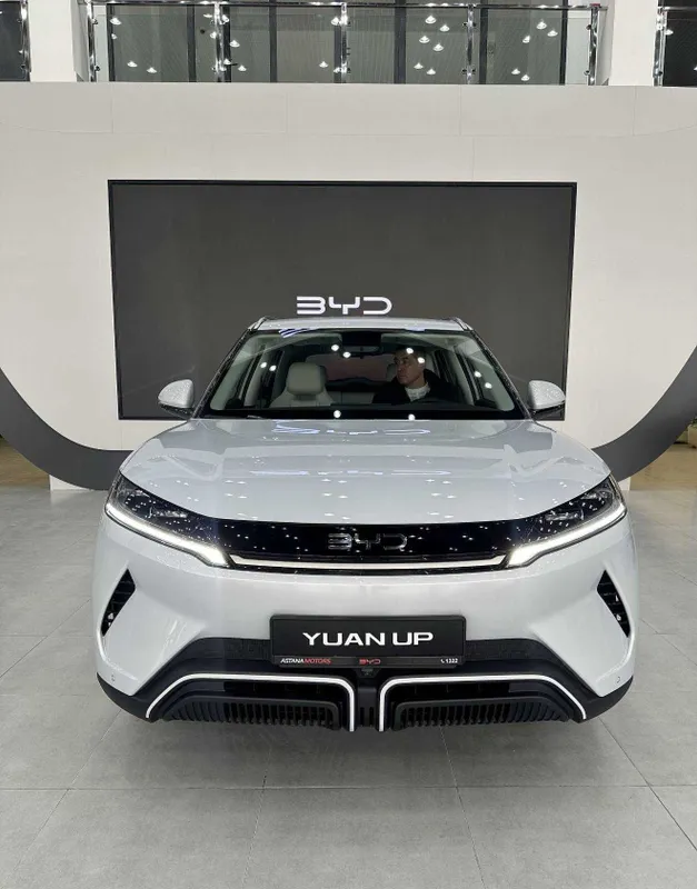 BYD Yuan UP 401 Smart Ultra 1