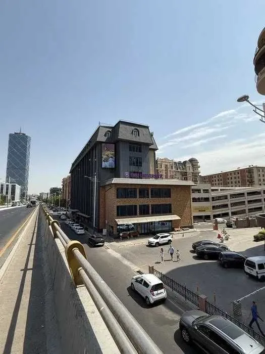 Отдельно стоящее здание 7 000 м² Идеально под клинику или университет 3